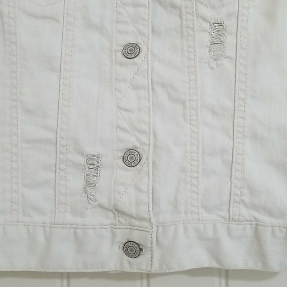 Mudd® Crochet Yoke Ripped Denim Vest - Picture 5 of 10